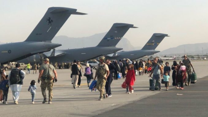 kabul aeropuerto