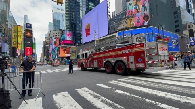 times-square-dos