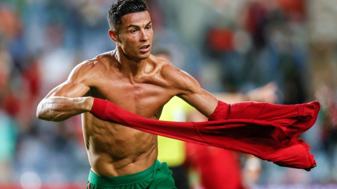 cristiano celebra