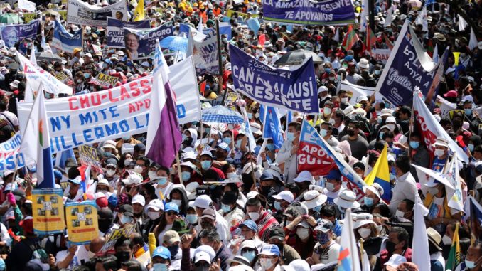 SALUDO CON MOVIMIENTOS Y ORGANIZACIONES SOCIALES. QUITO, 20-10-2021