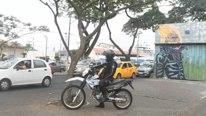 Policia Guayaquil