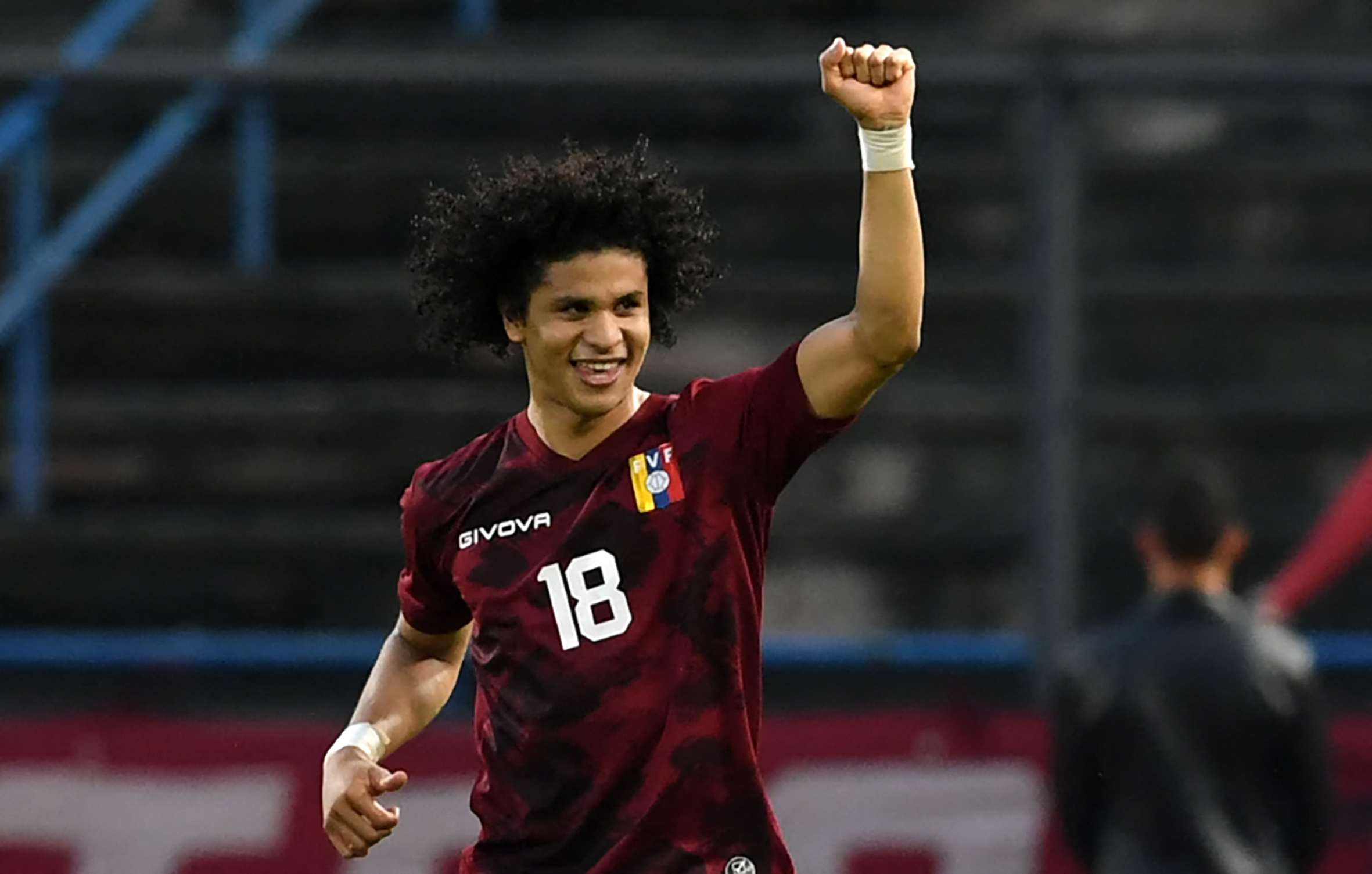 2-1. Venezuela reencuentra el triunfo y amarga a Ecuador