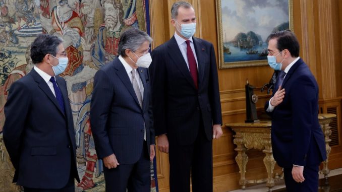 El rey Felipe y el presidente de Ecuador Guillermo Lasso Mendoza