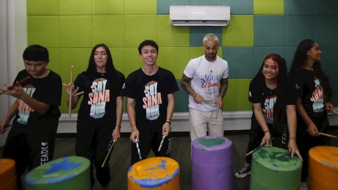 Maluma inaugura fundacion