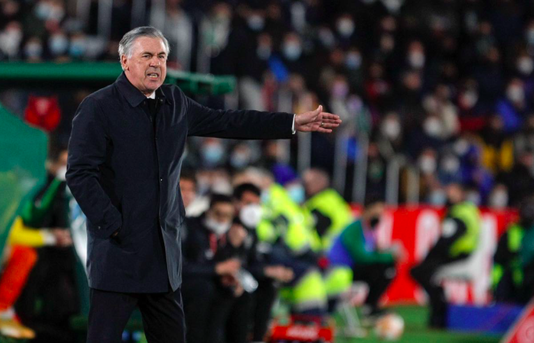 Carlo Ancelotti - Foto recuperad de su cuenta oficial de Twitter