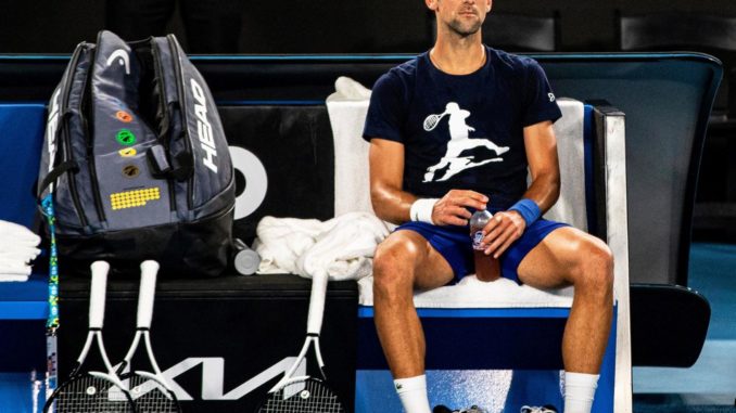 djokovic expulsado