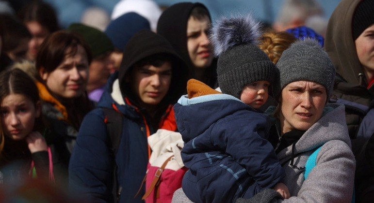 Unión Europea recibirá 8 millones de refugiados de Ucrania