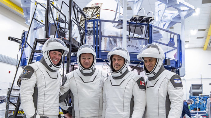 Todo listo para el lanzamiento de la primera misión espacial privada a la EEI