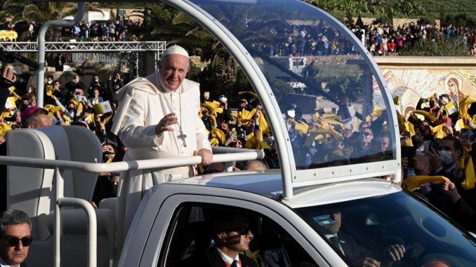 papa francisco kiev