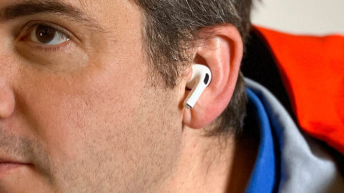 AirPods