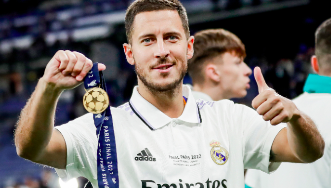 Hazard gana su primera Champions Hazard gana su primera Champions
