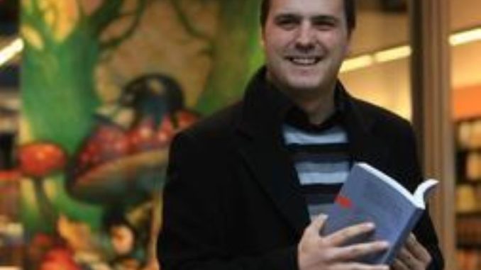 kirmen Uribe escritor