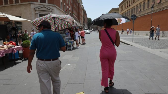 La ola de calor y la sequía azotan toda Italia