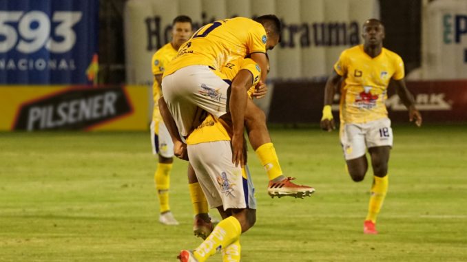FBL-LIGA-PRO-MACARA-DELFIN- Ambato 25 de julio 2022 estadio Universidad Indoamérica Bellavista Macara se enfrenta al DelfÃn por la tercera fecha del campeonato nacional de futbol serie A de la Liga Pro Betcris.