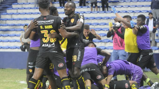 aucas elimina a emelec