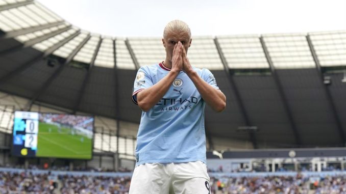 Manchester (United Kingdom), 27/08/2022.- Erling Haaland of Manchester City reacts during the English Premier League soccer match between Manchester City and Crystal Palace in Manchester, Britain, 27 August 2022. (Reino Unido) EFE/EPA/ANDREW YATES EDITORIAL USE ONLY. No use with unauthorized audio, video, data, fixture lists, club/league logos or 'live' services. Online in-match use limited to 120 images, no video emulation. No use in betting, games or single club/league/player publications