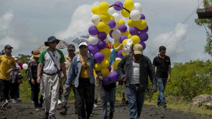 Nicaragüenses recuerdan plegaria que detuvo erupción volcánica en 1947