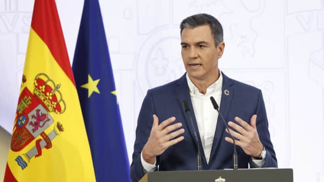 El presidente del Gobierno, Pedro Sánchez, ofrece el tradicional balance del curso político antes del parón de las vacaciones