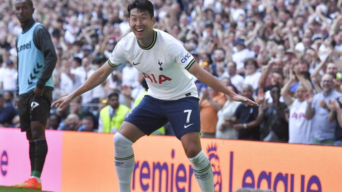 London (United Kingdom), 06/08/2022.- Heung-Min Son of Tottenham celebrates after assisting the second goal during the English Premier League soccer match between Tottenham Hotspur and Southampton FC in London, Britain, 06 August 2022. (Reino Unido, Londres) EFE/EPA/Vincent Mignott EDITORIAL USE ONLY. No use with unauthorized audio, video, data, fixture lists, club/league logos or 'live' services. Online in-match use limited to 120 images, no video emulation. No use in betting, games or single club/league/player publications