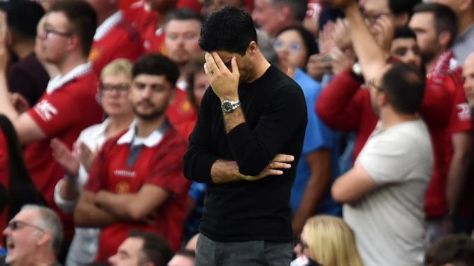 Manchester (United Kingdom), 04/09/2022.- Arsenal FC manager Mikel Arteta during the English Premier League soccer match between Manchester United and Arsenal FC in Manchester, Britain, 04 September 2022. (Reino Unido) EFE/EPA/PETER POWELL EDITORIAL USE ONLY. No use with unauthorized audio, video, data, fixture lists, club/league logos or 'live' services. Online in-match use limited to 120 images, no video emulation. No use in betting, games or single club/league/player publications