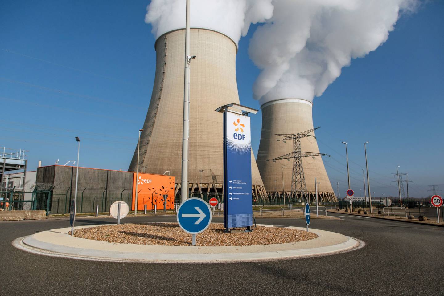 Francia propondrá creación de proyecto dedicado a la energía nuclear en Europa