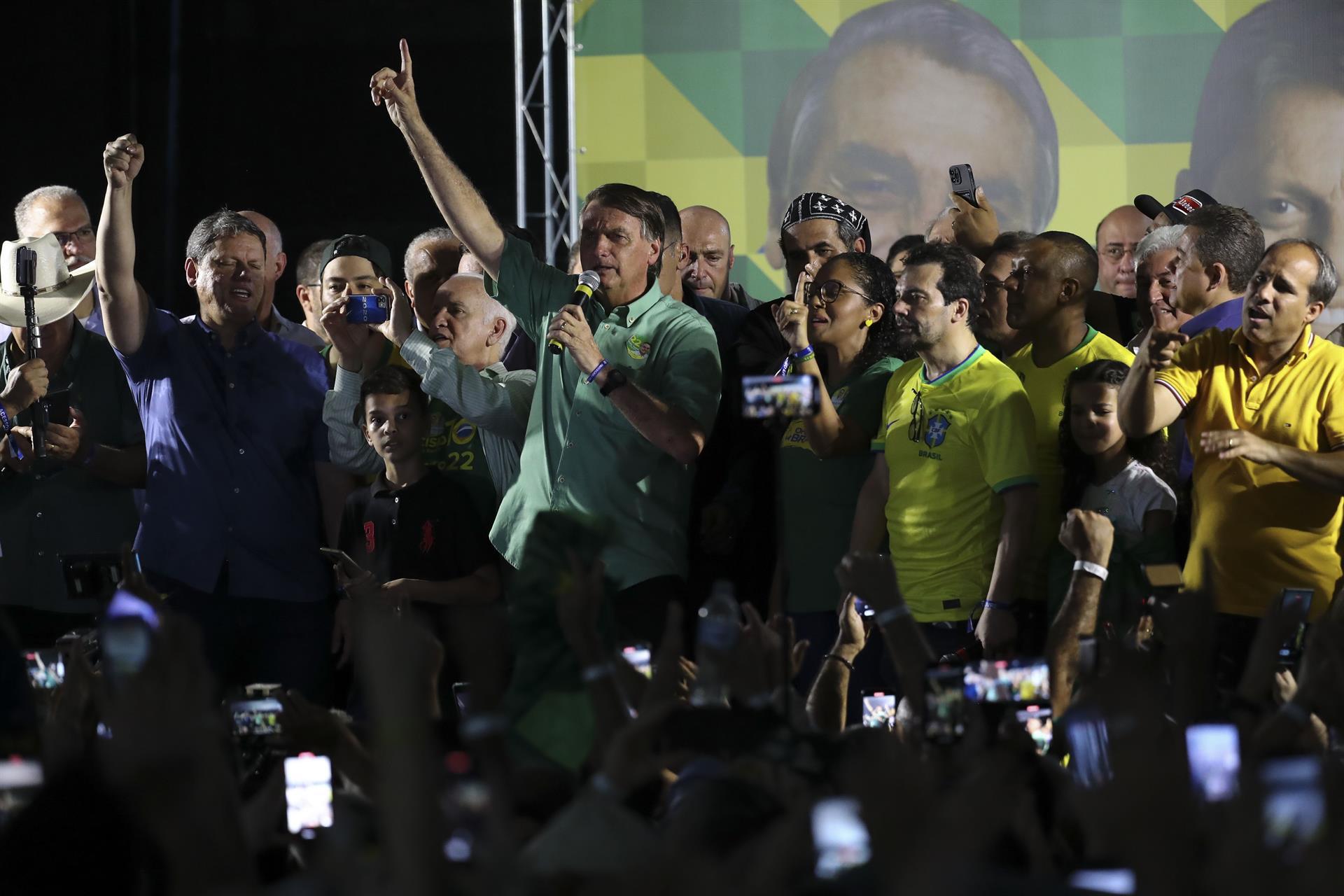 Lula y Bolsonaro en empate técnico, a días de la 2da vuelta