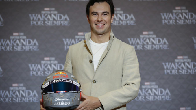 Sergio Pérez correrá el GP de Brasil con casco de "Pantera negra"