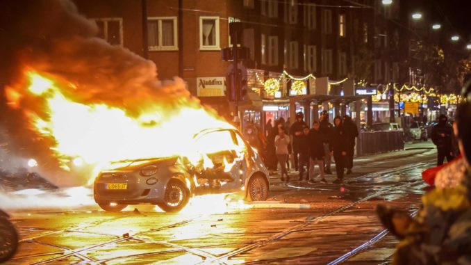 Unrest in Amsterdam-West after Morocco team soccer victory