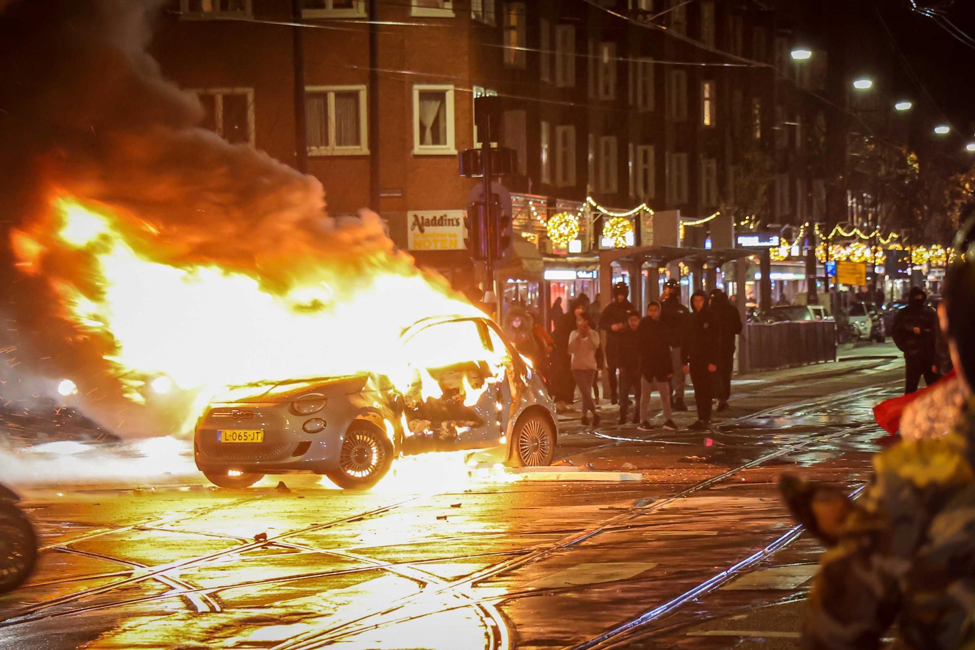 Unrest in Amsterdam-West after Morocco team soccer victory