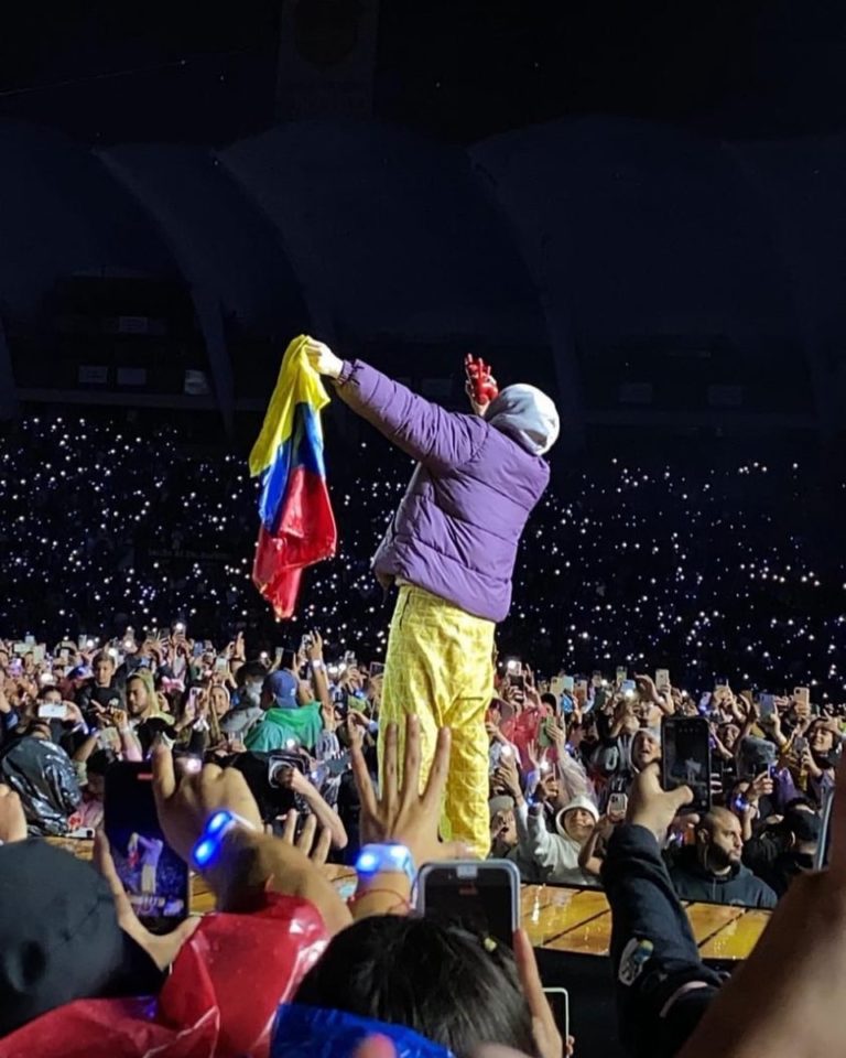 Bad Bunny y «el huevo» calientan la fría noche de Quito La República EC