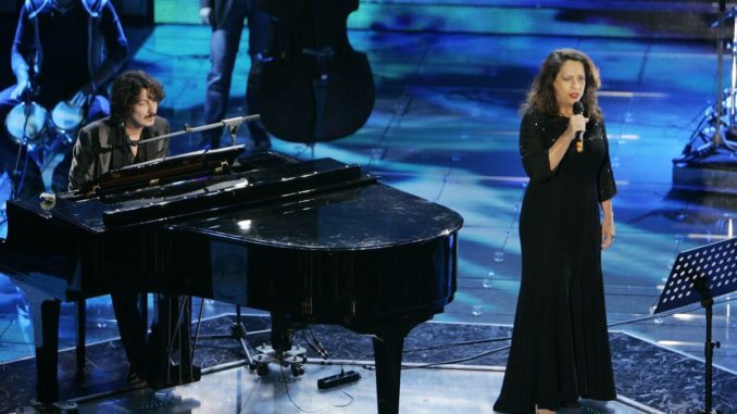 gal costa dos