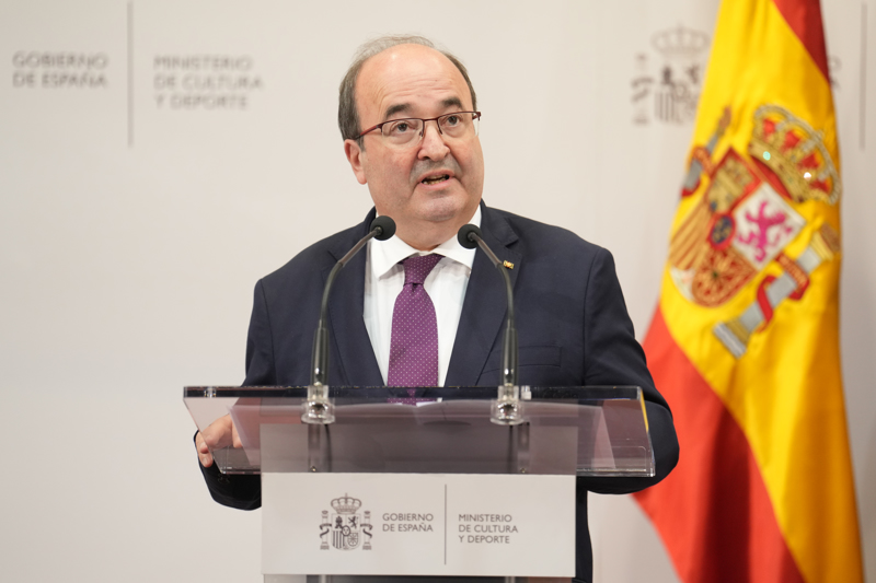 Cadena premio cervantes
