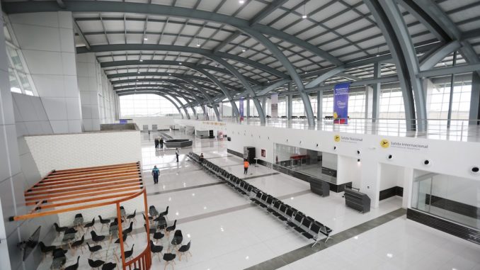 aeropuerto de manta