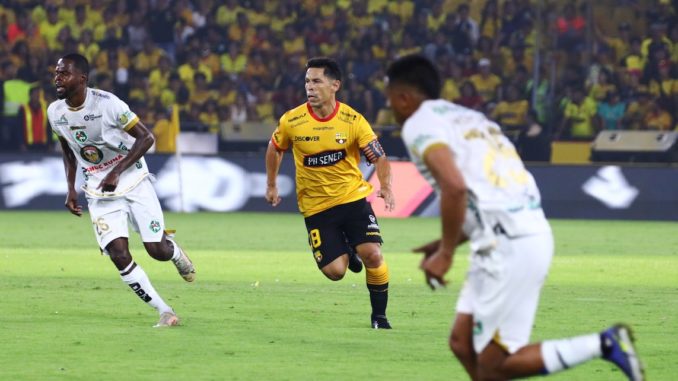 FBL-NOCHE AMARILLA