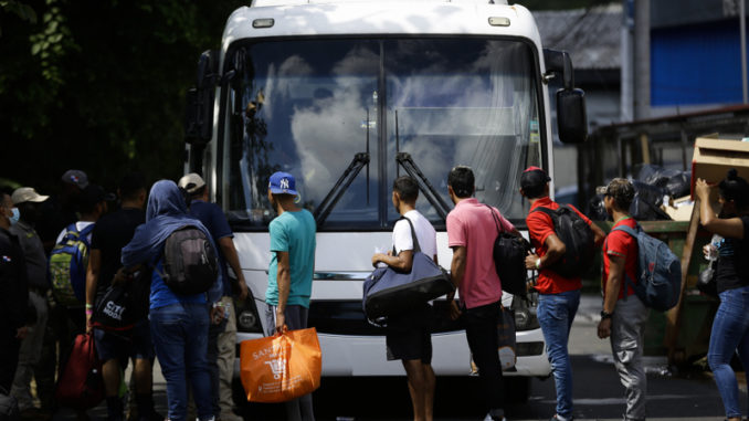 Cruz Roja: Hasta 500.000 migrantes requerirán ayuda en 2023 en Latinoamérica