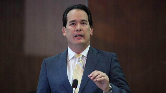 Henry Cucalón