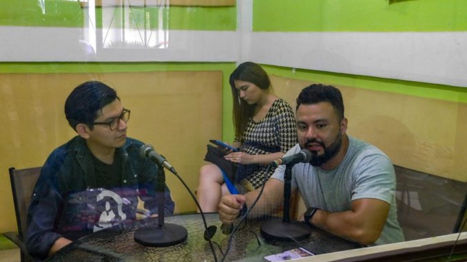 Radio-Metro-Stereo-Rosa-de-Saron