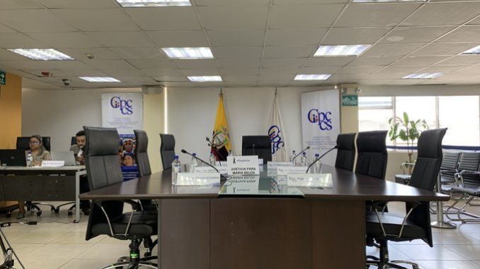 Sala-de-sesiones-del-pleno-del-Cpccs