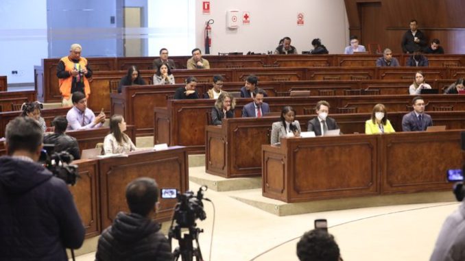 Sesion-de-la-comision-ocasional.-2