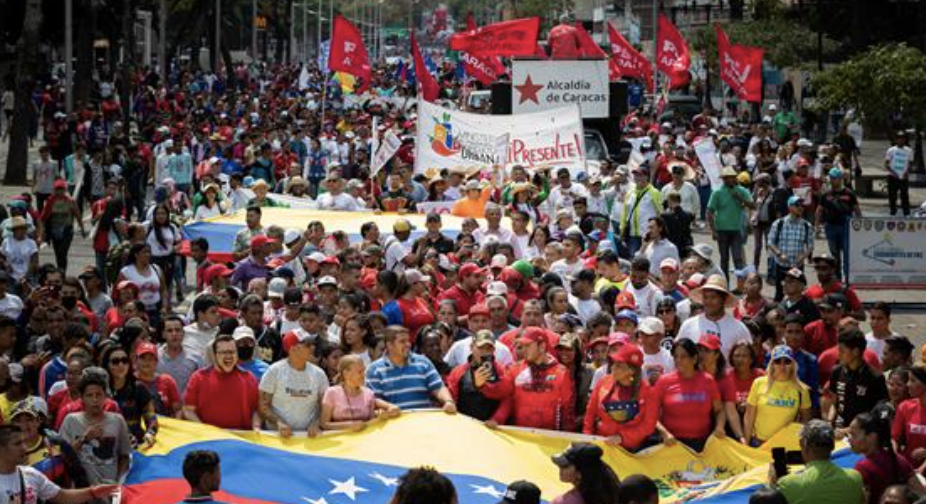 Chavistas marchan en Caracas contra la corrupción y a favor de Nicolás ...