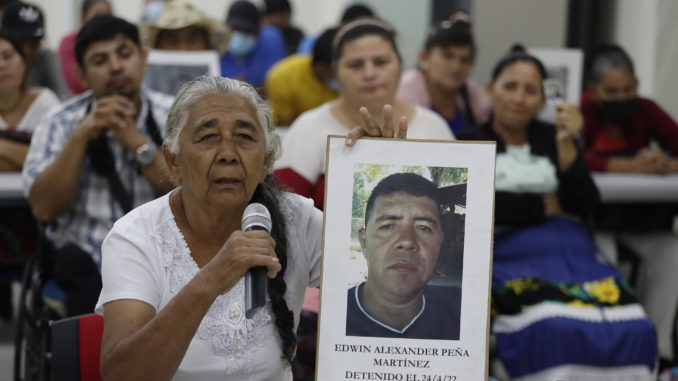 Denuncian a El Salvador en CIDH por arrestos arbitrarios en rÈgimen excepciÛn