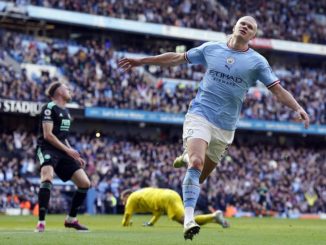 -FOTODELDÍA- Manchester, 15/04/2023.- Erling Haaland, del Manchester City celebra tras marcar el 3-0 en el partido de la Premier League disputado entre Manchester City y Leicester City en Manchester. EFE/TIM KEETON - SOLO USO EDITORIAL -