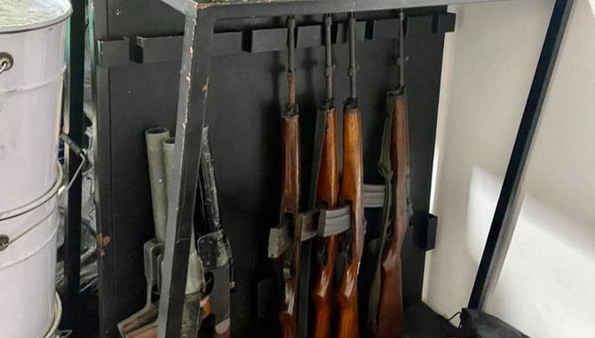 Armas