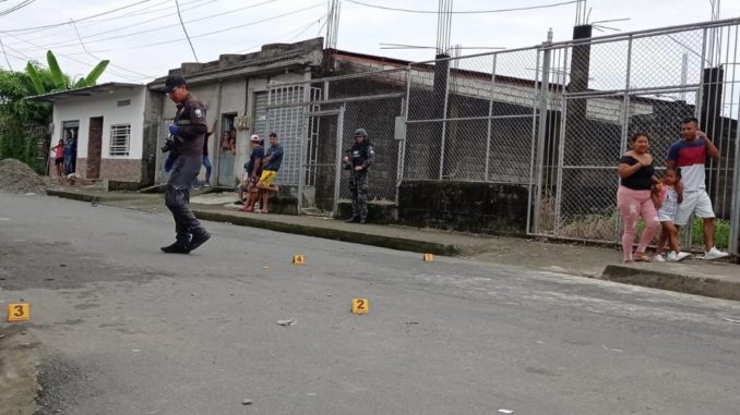 Policias
