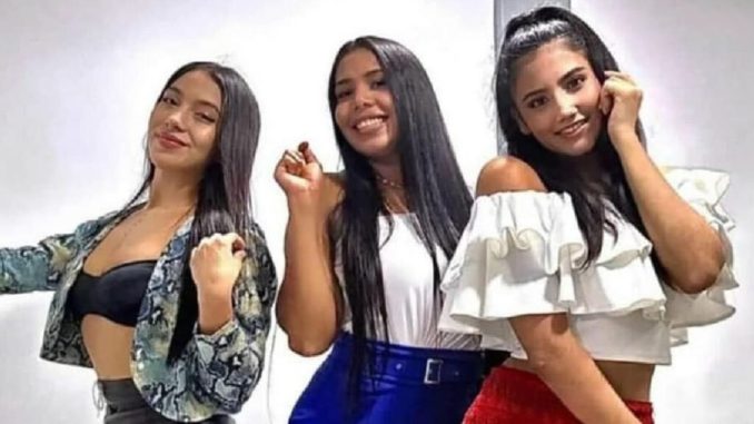 Tres cantantes
