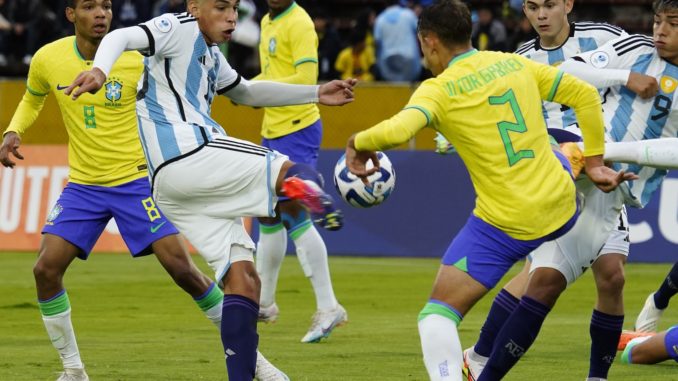 FBL-CONMEBOL-SUB17-BRASIL-ARGENTINA