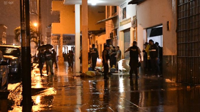 GYE-ASESINATO MULTIPLE