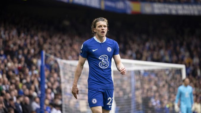 London (United Kingdom Germany), 13/05/2023.- Chelsea's Conor Gallagher in action during the English Premier League soccer match between Chelsea FC and Nottingham Forest, in London, Britain, 13 May 2023. (Reino Unido, Londres) EFE/EPA/TOLGA AKMEN EDITORIAL USE ONLY. No use with unauthorized audio, video, data, fixture lists, club/league logos or 'live' services. Online in-match use limited to 120 images, no video emulation. No use in betting, games or single club/league/player publications.