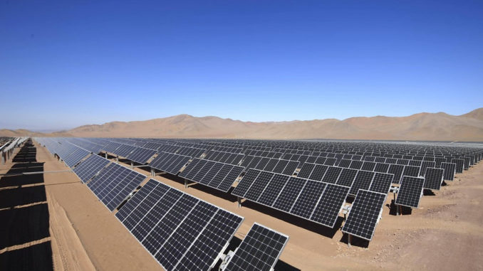 paneles solares amazonas