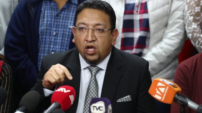 Rueda de prensa del presidente de la Asamblea Nacional de Ecuador, Virgilio Saquicela